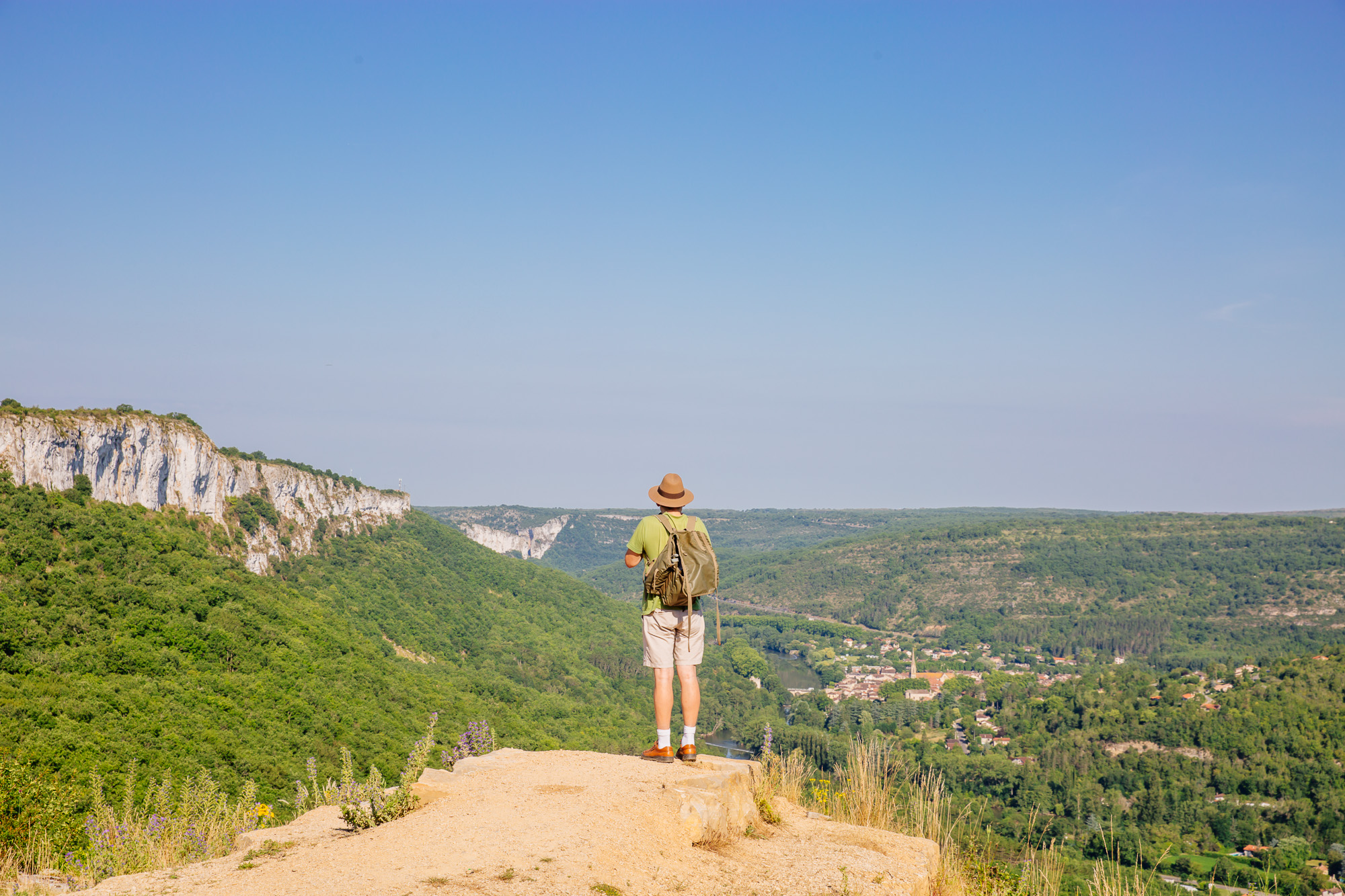 a pieds paysage randonnée ballade familiale